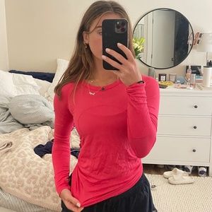 Lululemon Swiftly Tech Long-Sleeve Shirt, Lipgloss, Size 6